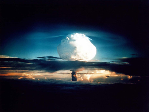 The-Atomic-Cafe-(1982)