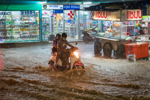 Mayumi Yamada Stateless Persons and Climate Refugees in Asia qimono